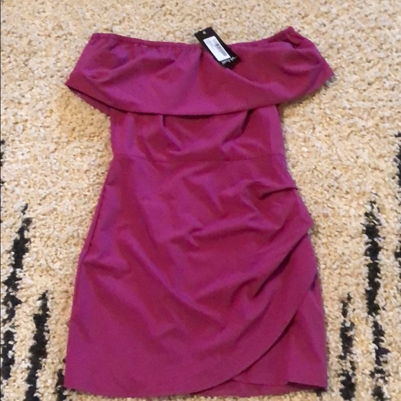 Dress - Picture 2 of 3